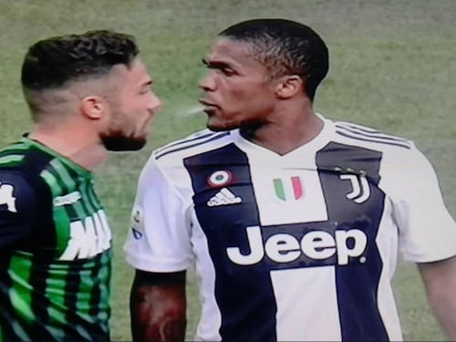 Di Francesco: "Insulti razzisti a Douglas Costa? Tutto falso"