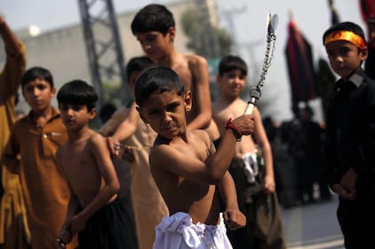 Gli sciiti del Pakistan commemorano l'Ashura 4