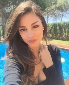 Sorelle Buccino, un'estate hot 49