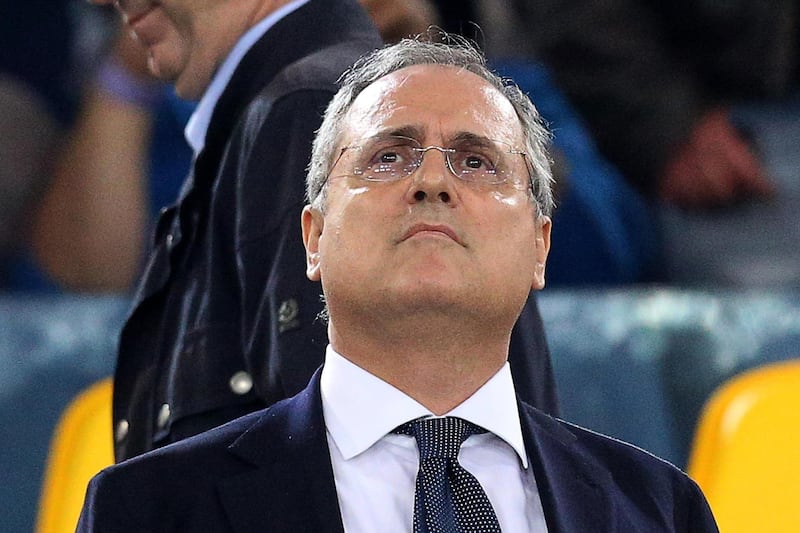 Il boomerang dei “No-Lot”: la Lazio in testa
