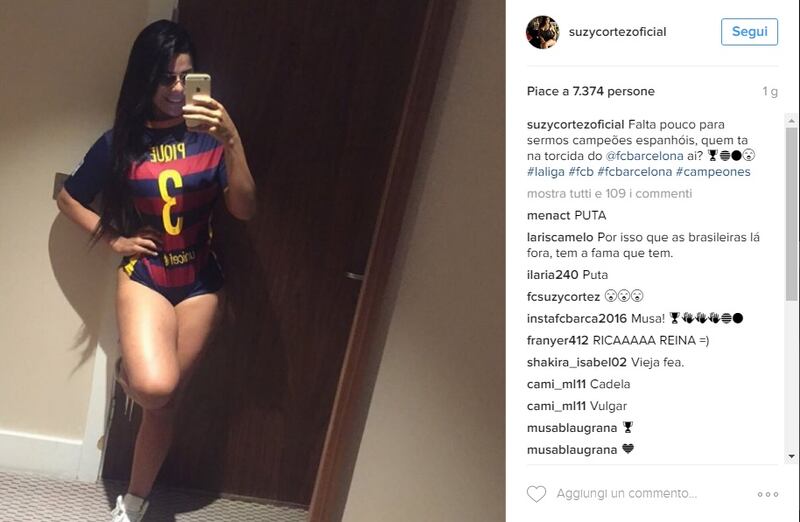 Suzy Cortez, la brasiliana che punta i giocatori con il lato b 5