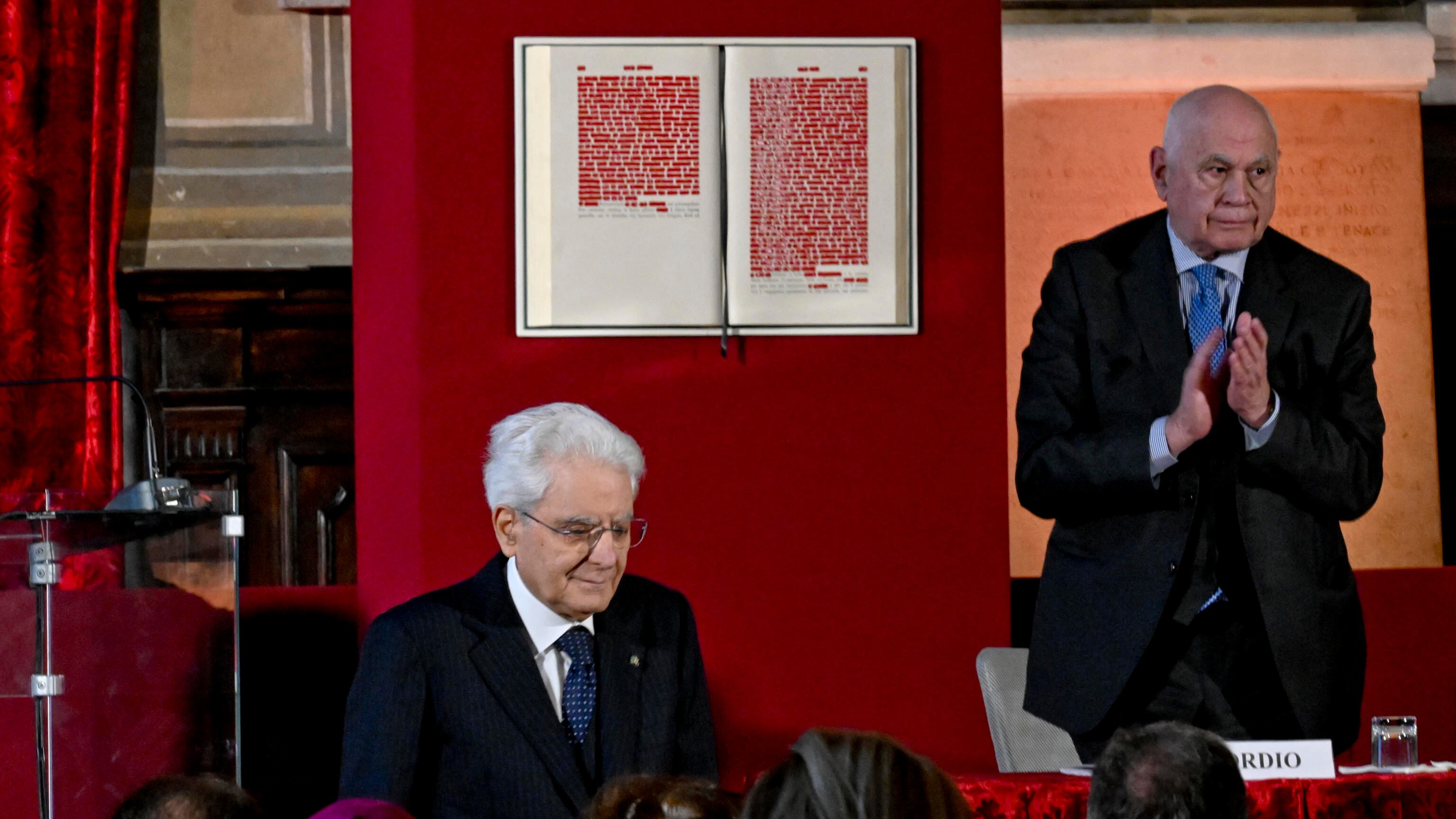 Mattarella sveglia i giudici. "Processi agili e moderni"
