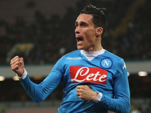 Il Chievo è solo un brivido. Poi il Napoli torna a correre