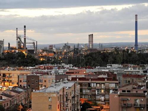 Taranto, pericolo gas radon ai Tamburi: le mamme scendono in piazza