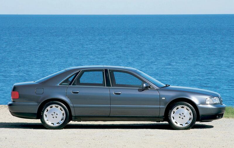 Audi A8 D2, guarda tutte le foto 4