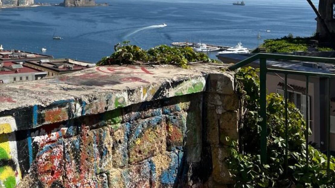 Aumento della tassa di soggiorno, protestano gli albergatori di Napoli