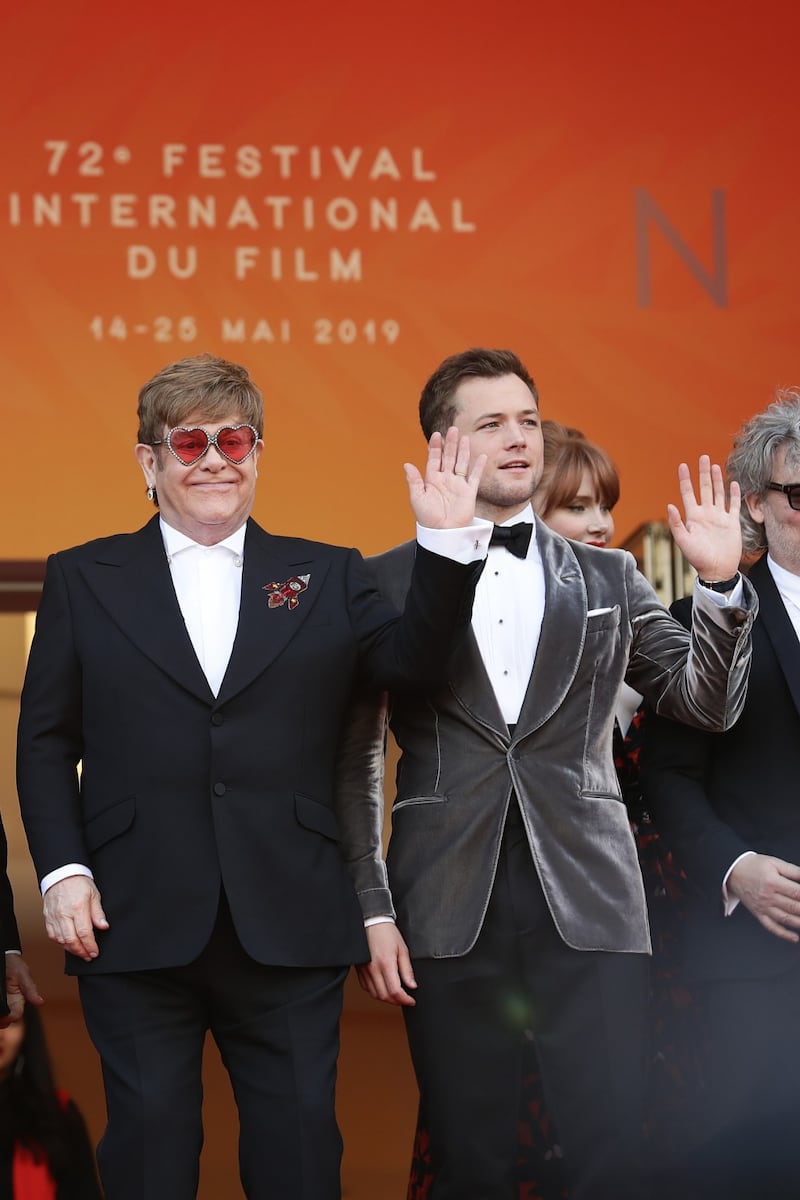 Elton John promuove "Rocket Man": foto 2