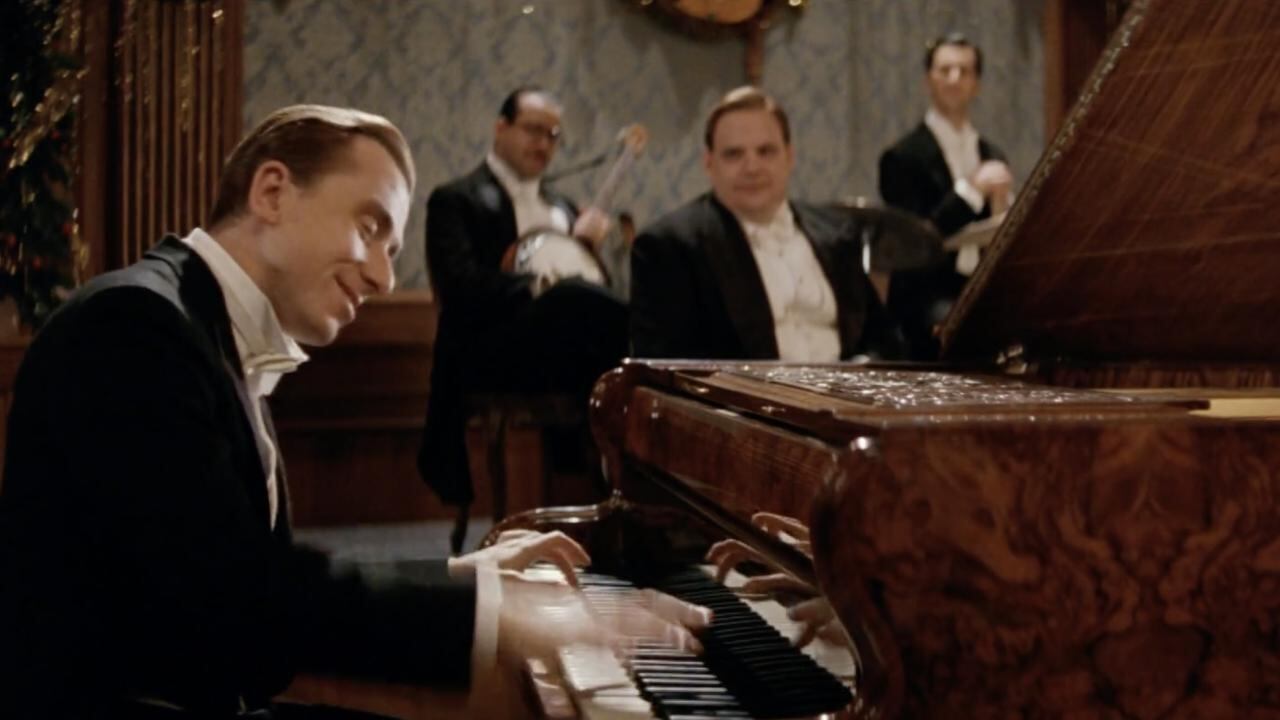 La Leggenda del pianista sull'oceano, una nave tentò di aiutare il Titanic
