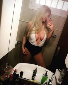 Jane Park, le immagini della sexy milionaria 1