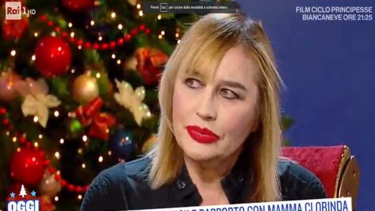 Lory Del Santo choc: "Forse è meglio che mio figlio si sia tolto la vita"