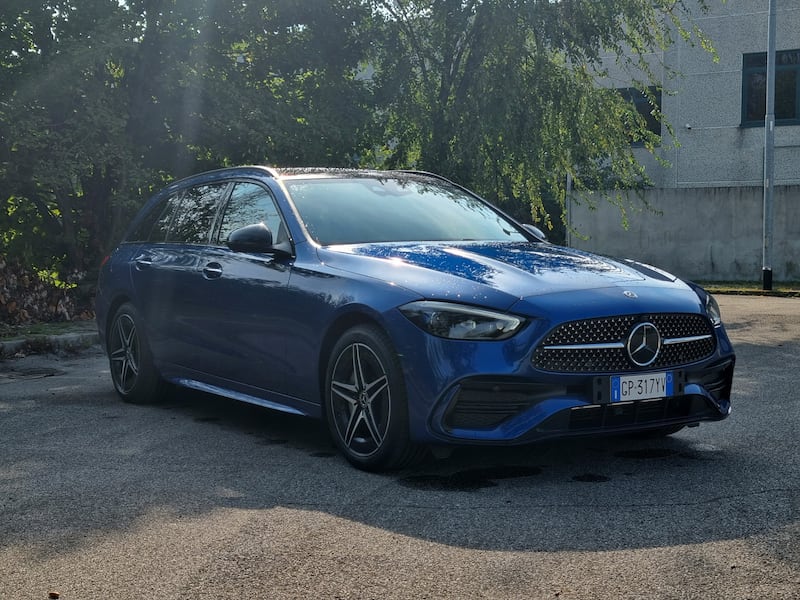 Mercedes Classe C 300 de: la gallery dell'ibrido diesel da 20 km/l 5