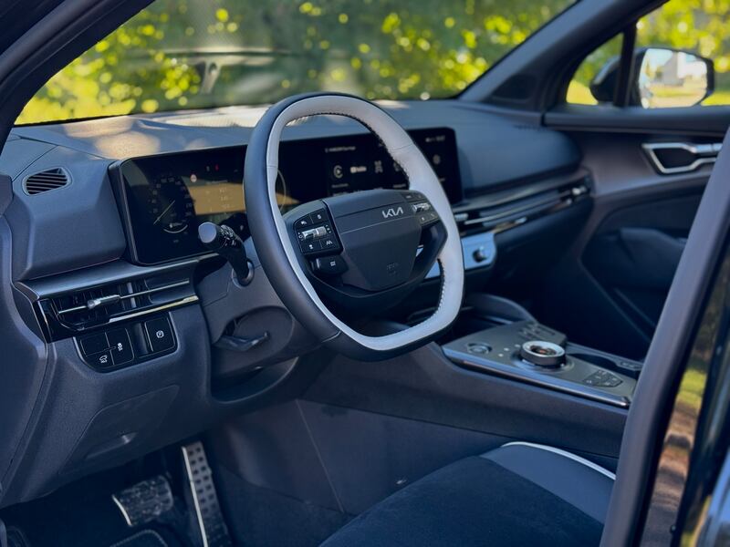 Kia Sportage 2025: guarda la gallery del restyling, confermato anche diesel 8