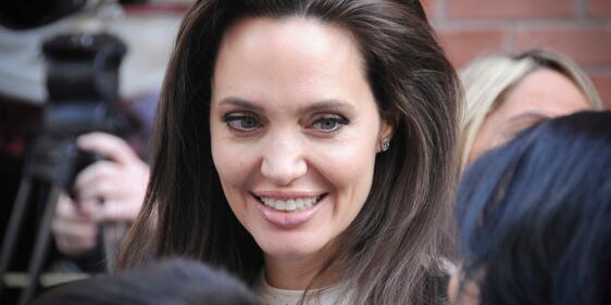 Angelina Jolie, le foto dell'attrice e regista 5