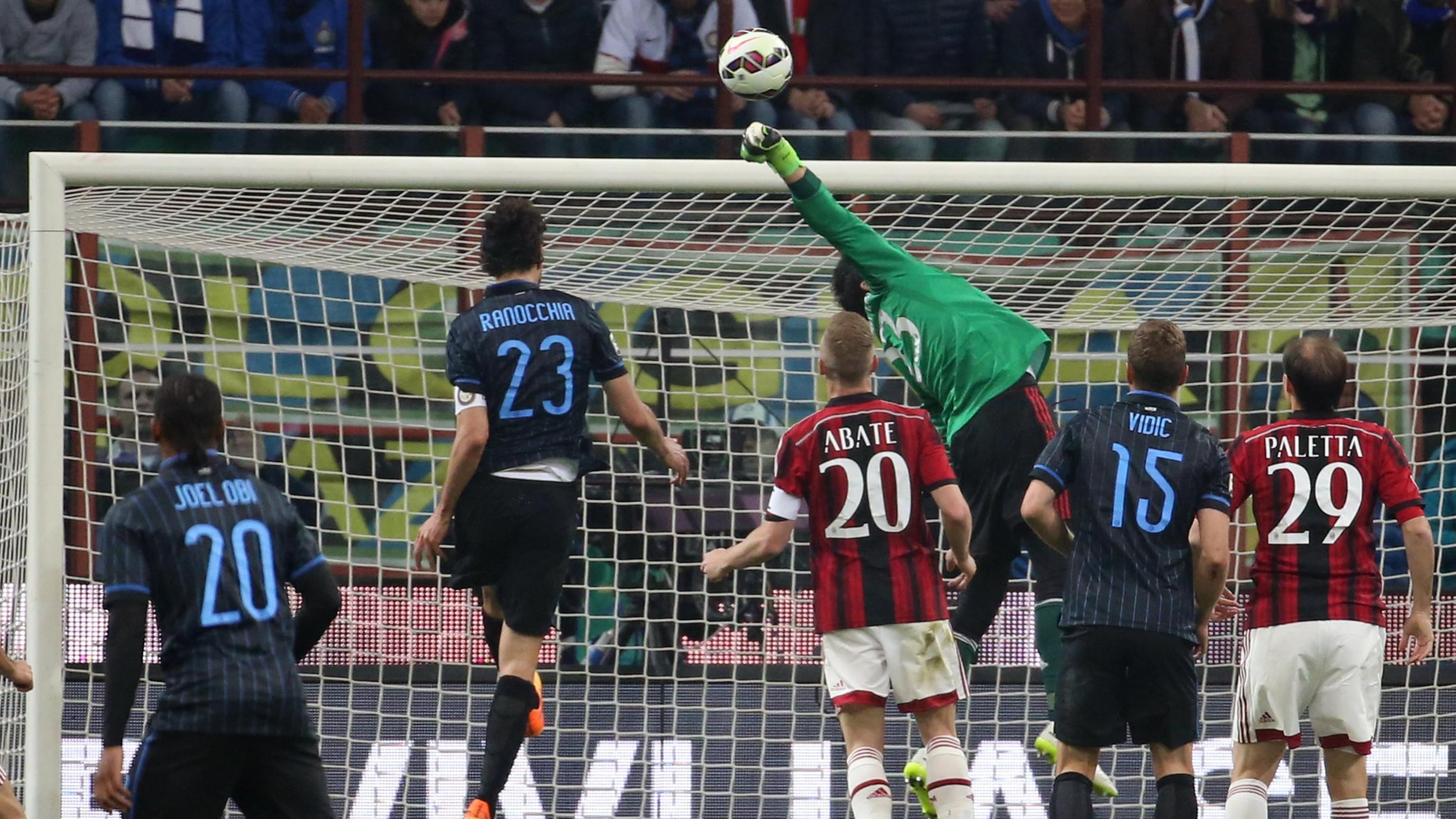 Derby amaro per Inter e Milan: pari che non serve a nessuno