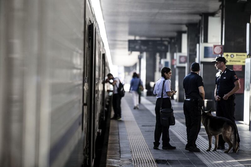 Controlli nelle stazioni per il Giubileo 7