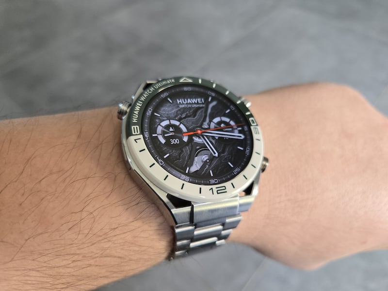 Huawei Watch Ultimate Green Edition: guarda tutte le foto 14