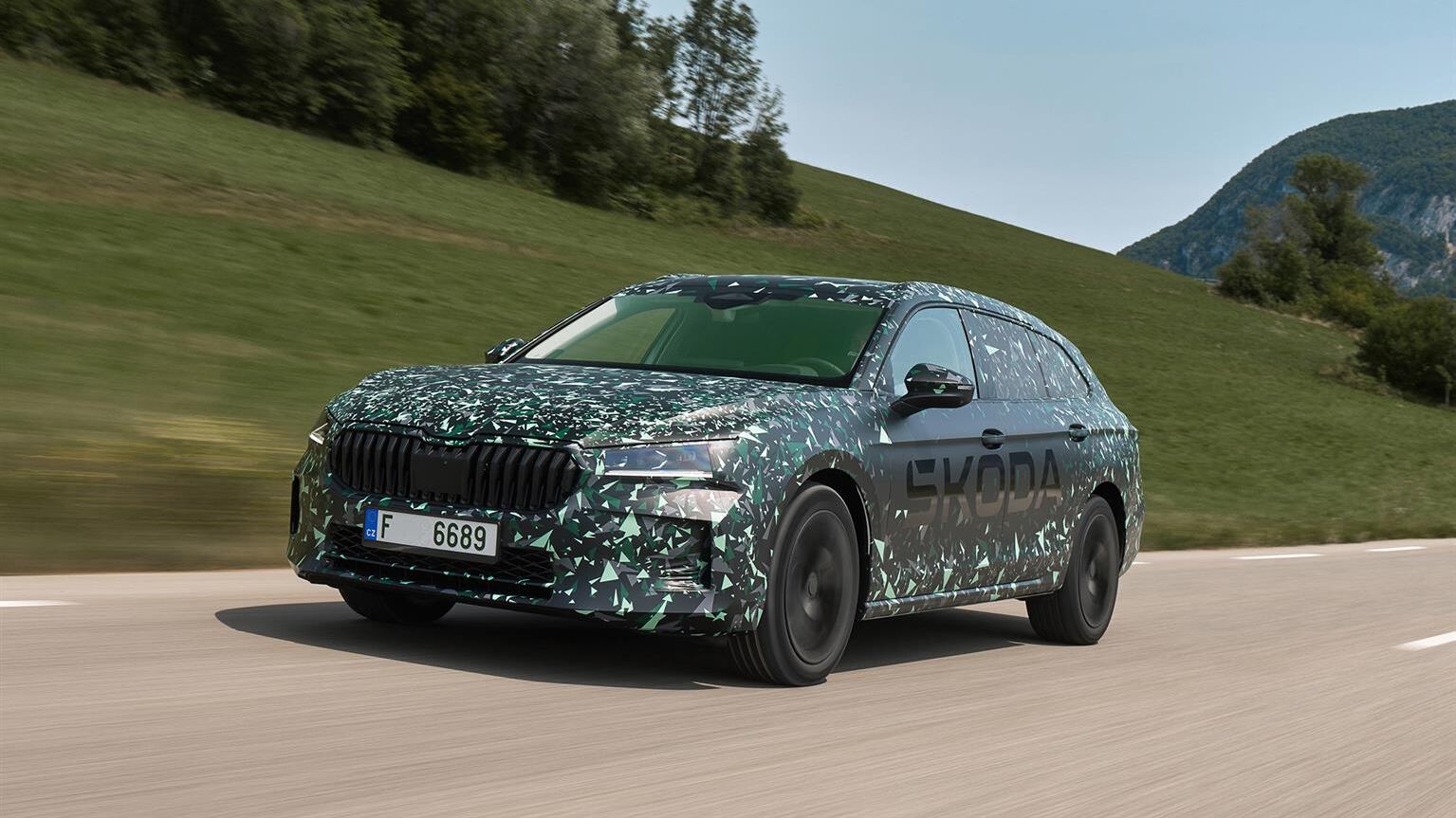 Nuova Skoda Superb: novità, motori e dotazione dell'ammiraglia