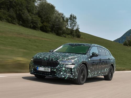 Nuova Skoda Superb: novità, motori e dotazione dell'ammiraglia