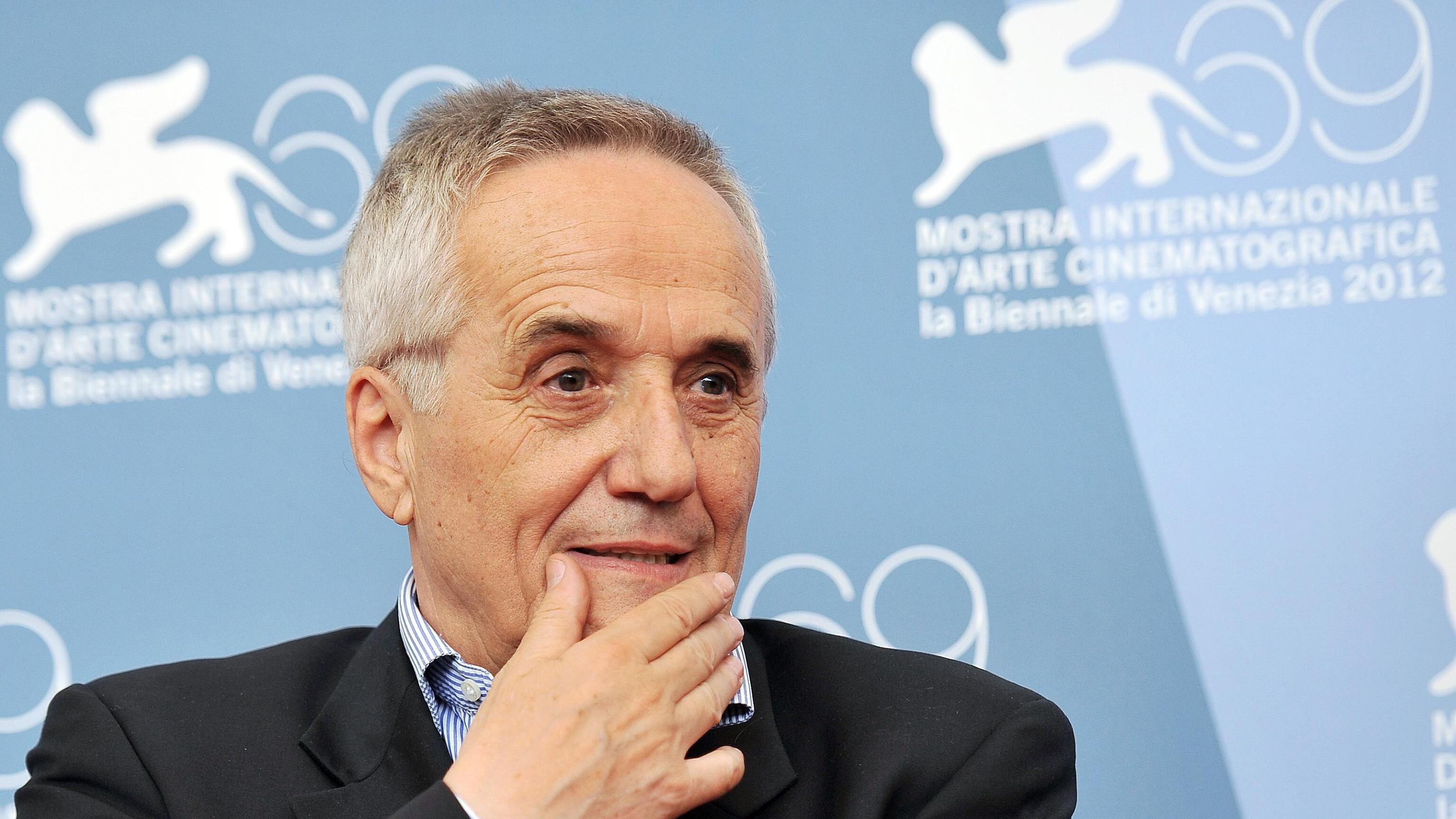 "La commedia non fa satira È diventata qualunquista"
