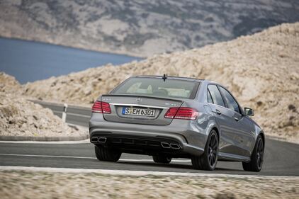 Mercedes E 63 AMG 3