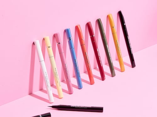 Ecco la nuova, rivoluzionaria generazione di liquid liner pens