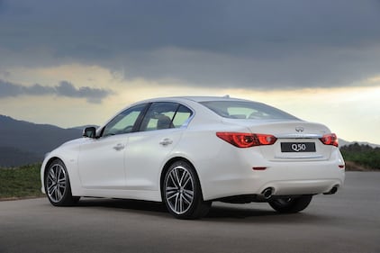 Infiniti Q50 13
