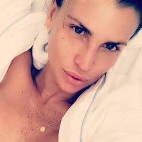 Claudia Galanti: tutte le foto "incriminate" della vacanza a Capri 10