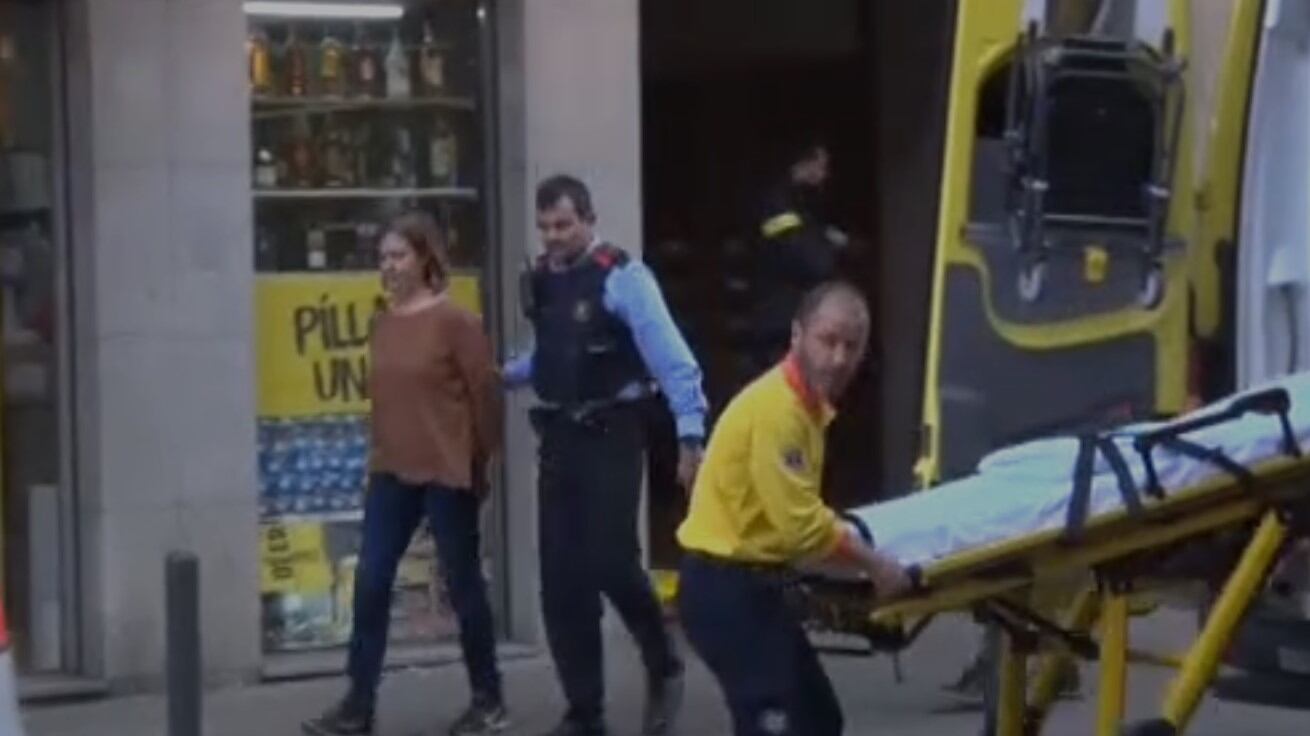 Droga la figlia e la affoga nella vasca da bagno: fermata 49enne