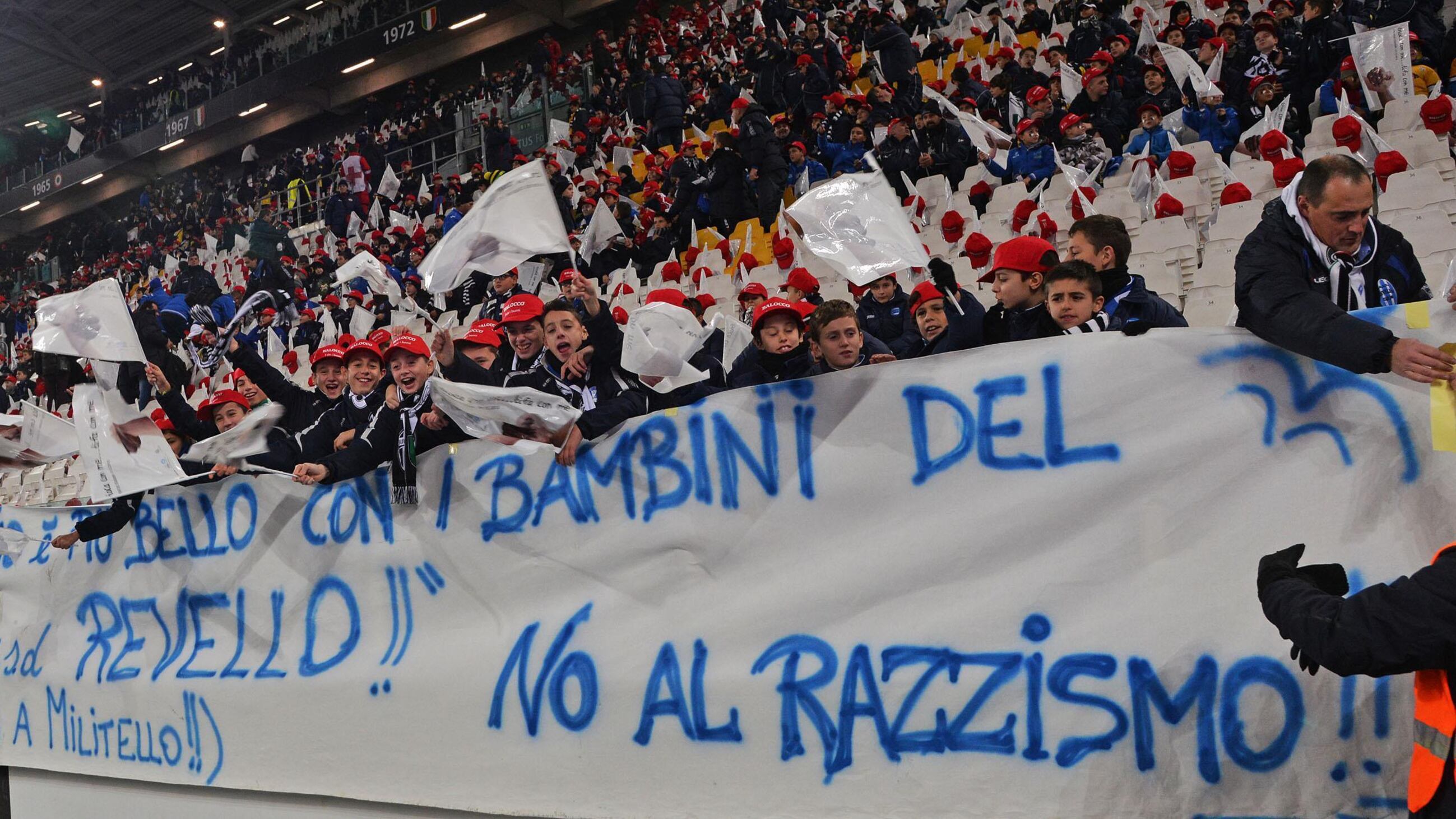 Multa alla Juventus per le offese dei bambini allo stadio