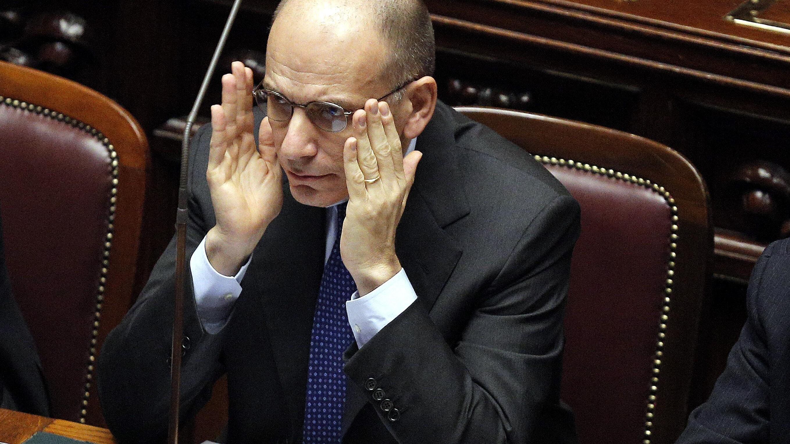 Ora Letta si sente stretto nella tenaglia Renzi-Cav