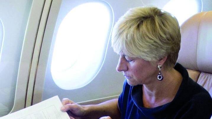 Raid dell'Aeronautica in difesa della Pinotti Adesso decidono i pm