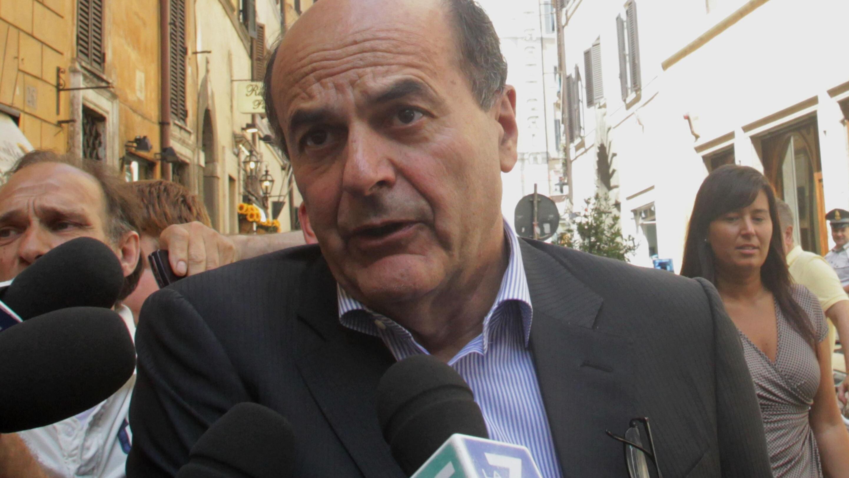 E Bersani finisce stritolato dal solito complesso d'inferiorità