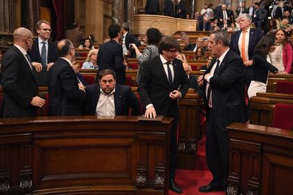 Le fasi del discorso sull'indipendenza di Puigdemont 7