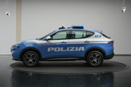 Alfa Romeo Tonale della Polizia di Stato, guarda la gallery 11