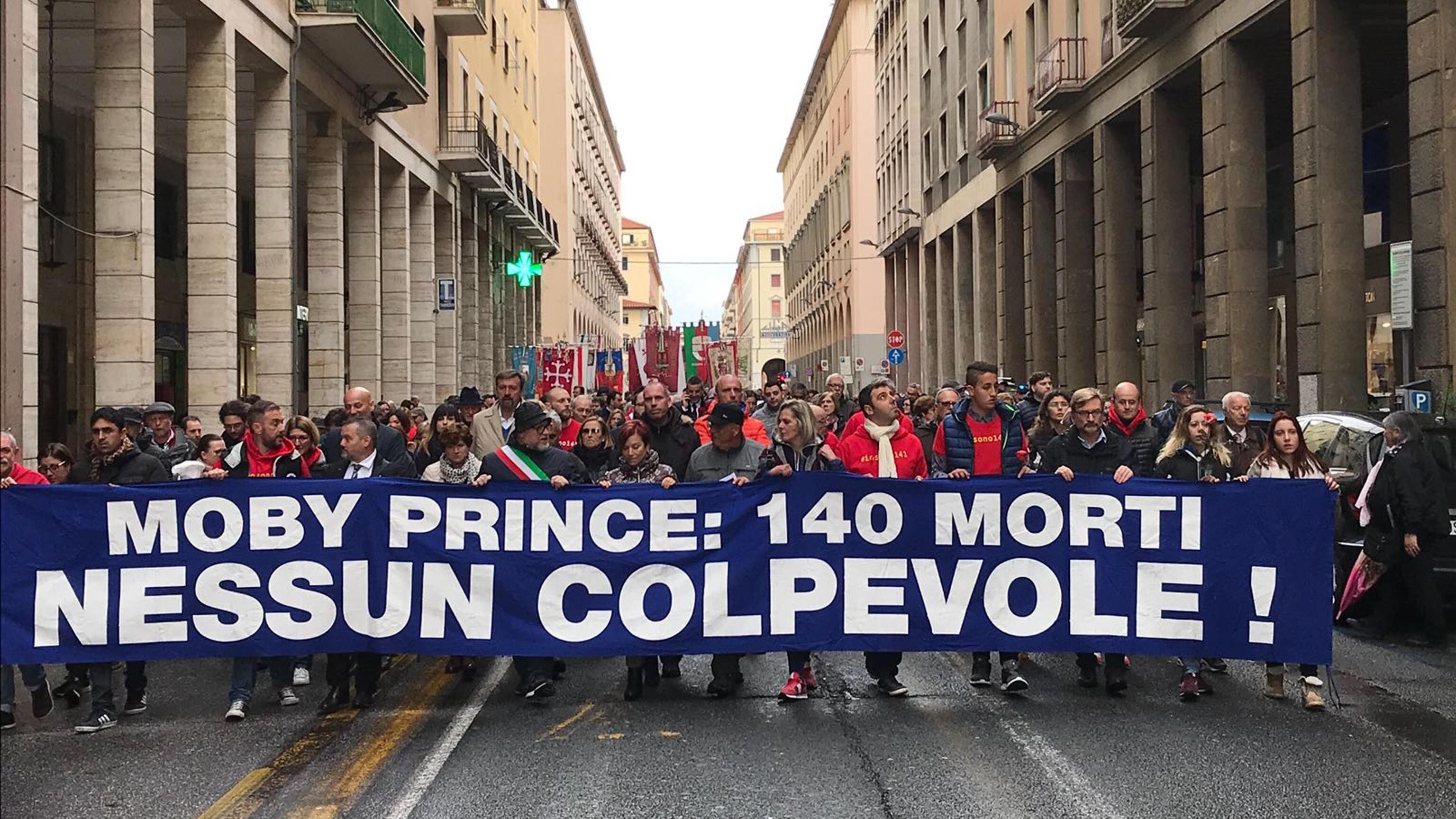 Il mistero Moby Prince: una terza nave causa della collisione