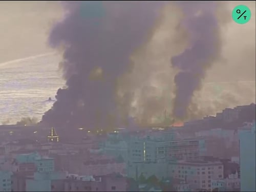 Incendio devasta un simbolo di San Francisco: lo storico molo 45