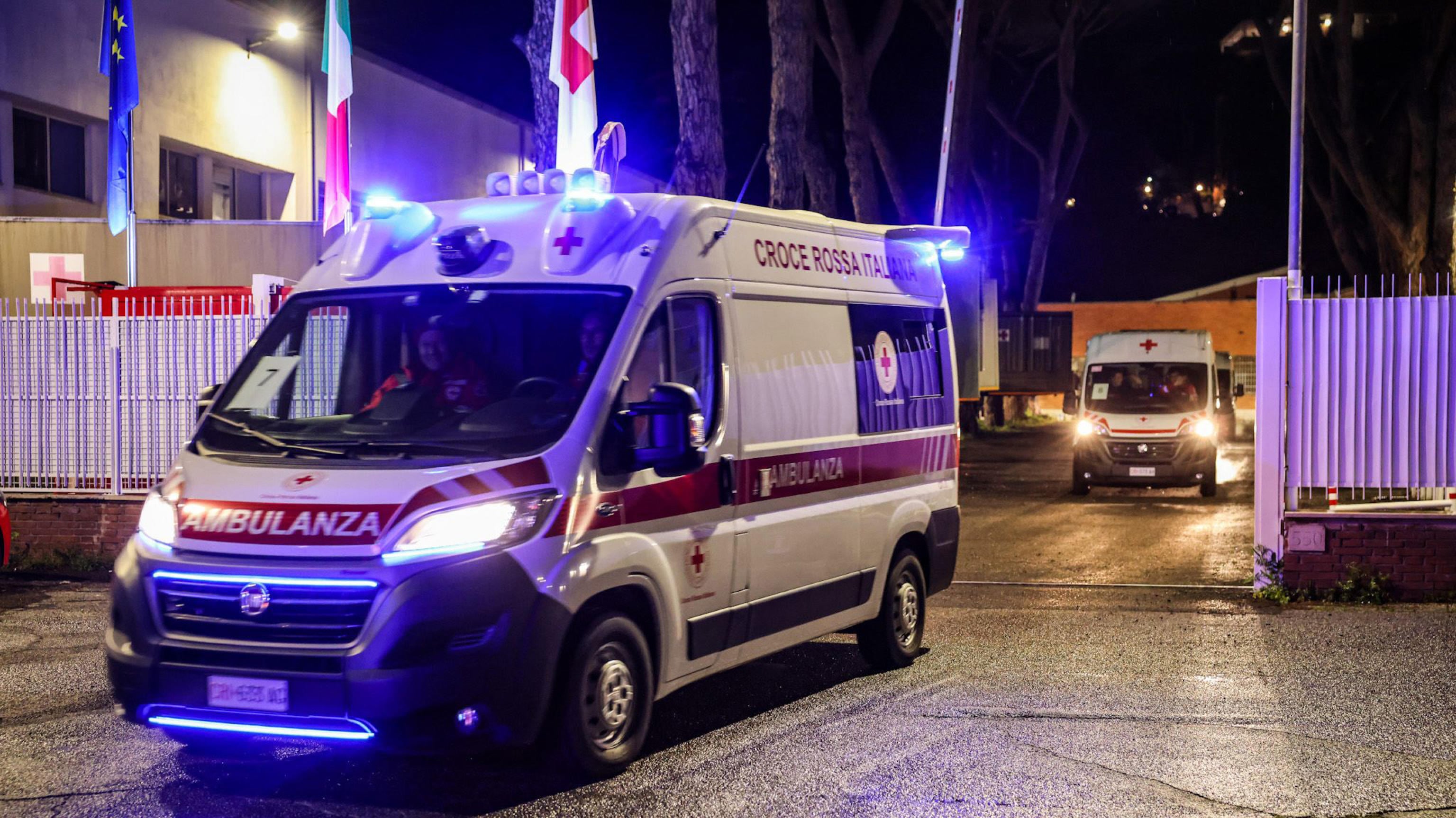 Marito e moglie morti nel novarese: ipotesi omicidio-suicidio