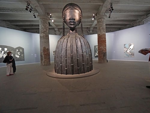 Arte globale e "in rosa". In mostra il mondo fluido