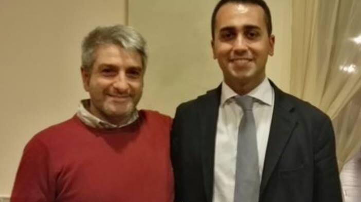 Luigi Di Maio posa col boss, è bufera sul Cinque Stelle