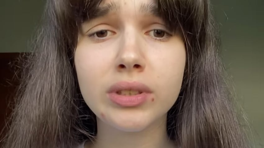 "Sono vittima di revenge porn". Polemica sull'influencer femminista