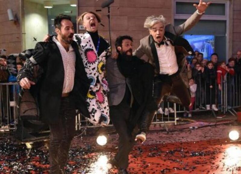Morgan e la caduta sul red carpet di Sanremo 3
