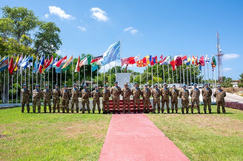 Il generale figliuolo tra i caschi blu del contingente italiano 1