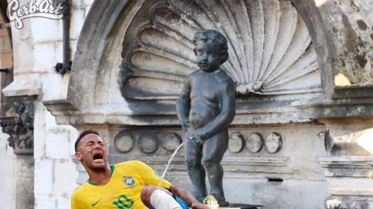 La fontana urina su Neymar: sindaco di Bruxelles nella bufera