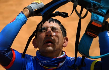 In Marocco si corre la Titan Desert, la gara per mountain biker nel deserto 13