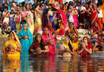 India, le celebrazioni per la festività Indu di Chhath 12