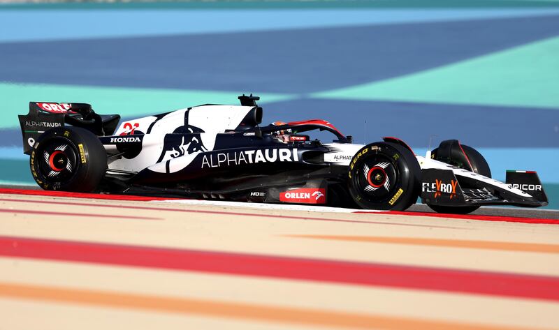 Formula 1, primo giorno di test in Bahrain: le immagini più belle 17