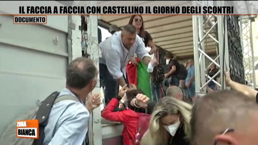 "Sei una buffona". Poi Castellino inveisce contro la giornalista