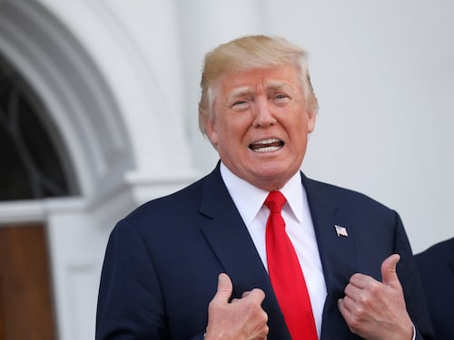La condanna di Trump: "I suprematisti sono criminali"