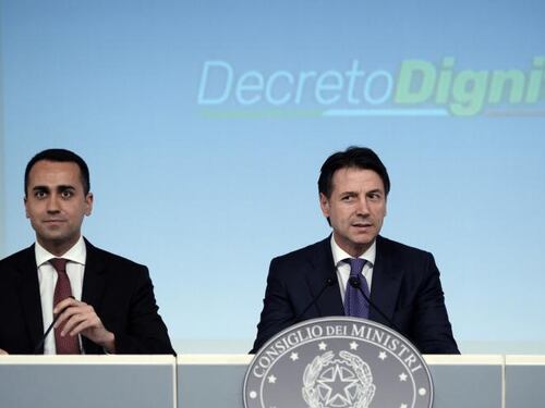 Di Maio detta i tempi: "Reddito arriva a marzo e quota 100 a febbraio"