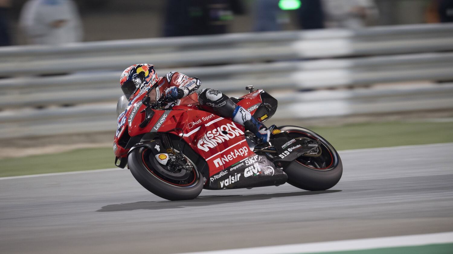 Motogp, Qatar: Dovizioso vince la prima gara dell'anno. Secondo Marquez